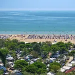 Village Capalonga 3*