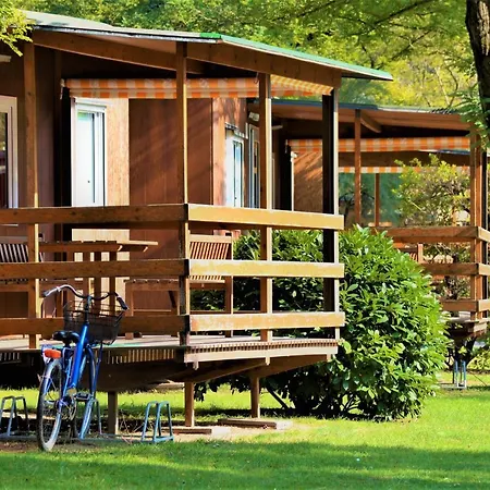 Camping Village Capalonga 3*