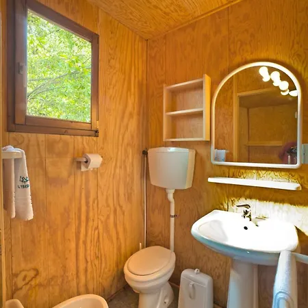 Kamp alanı Village Capalonga 3*