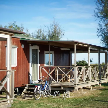 Village Capalonga ביביונה