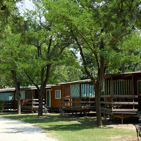 Village Capalonga 3*